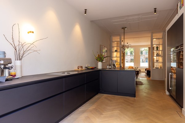 Medium property photo - Herderinnestraat, 2512 CZ The Hague